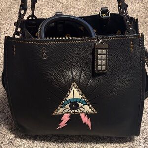 COACH BLACK LEATHER PYRAMID EYE ROGUE 30 SATCHEL